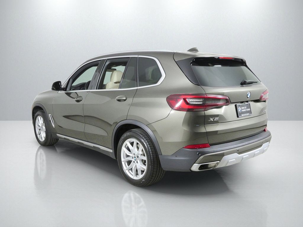 Thumbnail: 2021 BMW X5 - 14