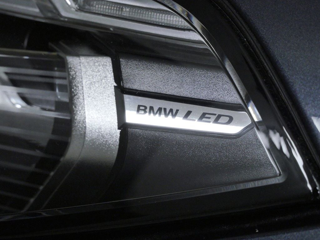 Thumbnail: 2022 BMW X7 - 5