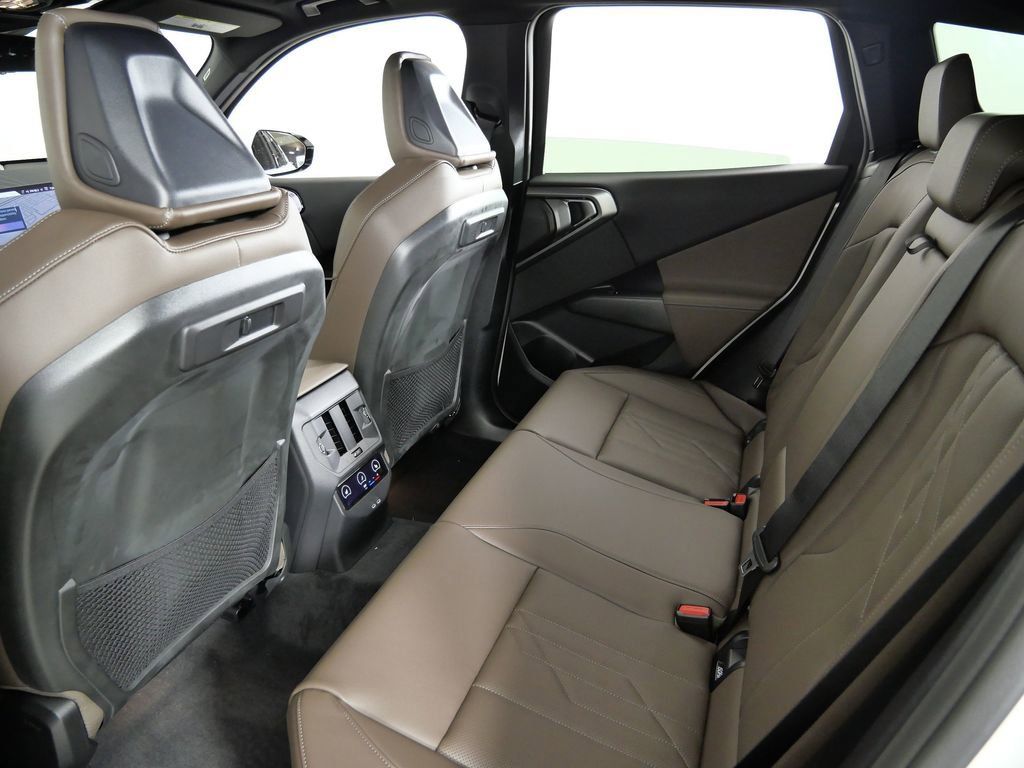 Thumbnail: 2026 BMW X3 - 30