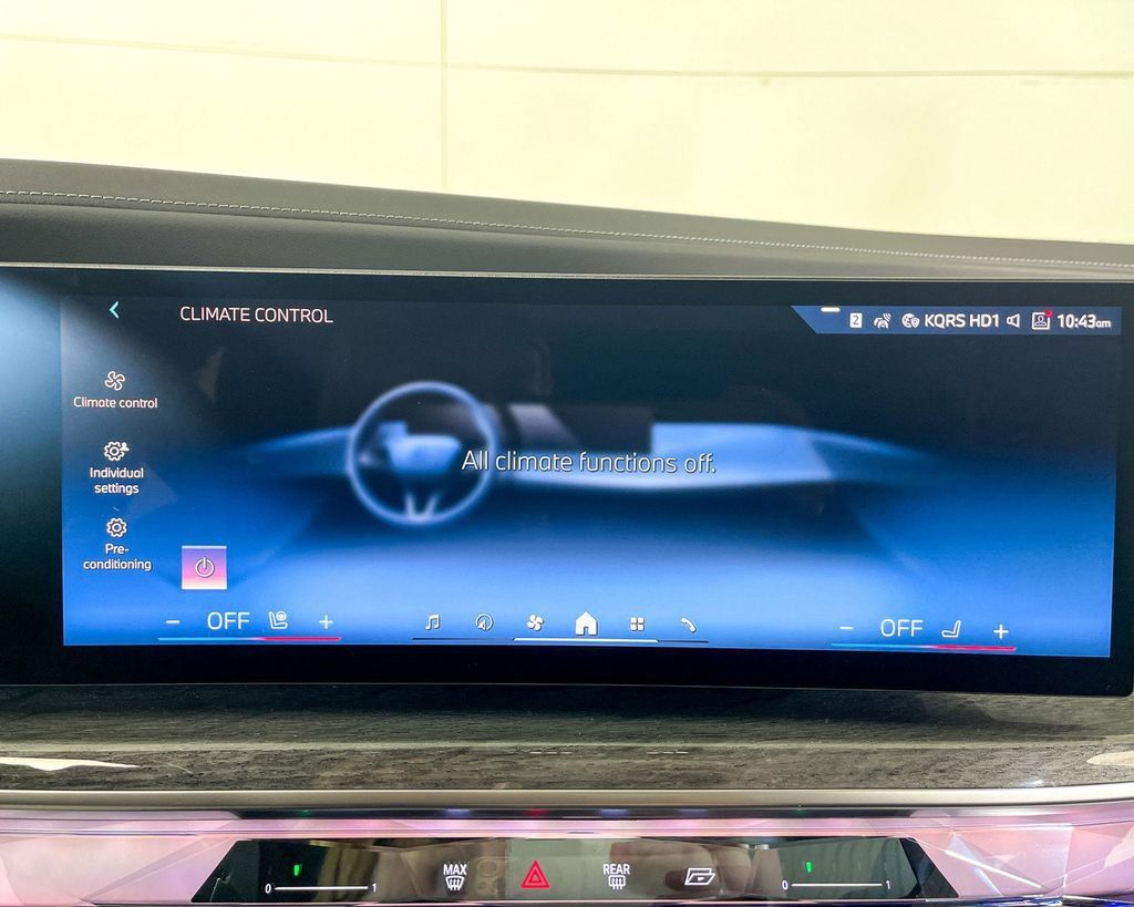 Thumbnail: 2025 BMW 7 Series - 43