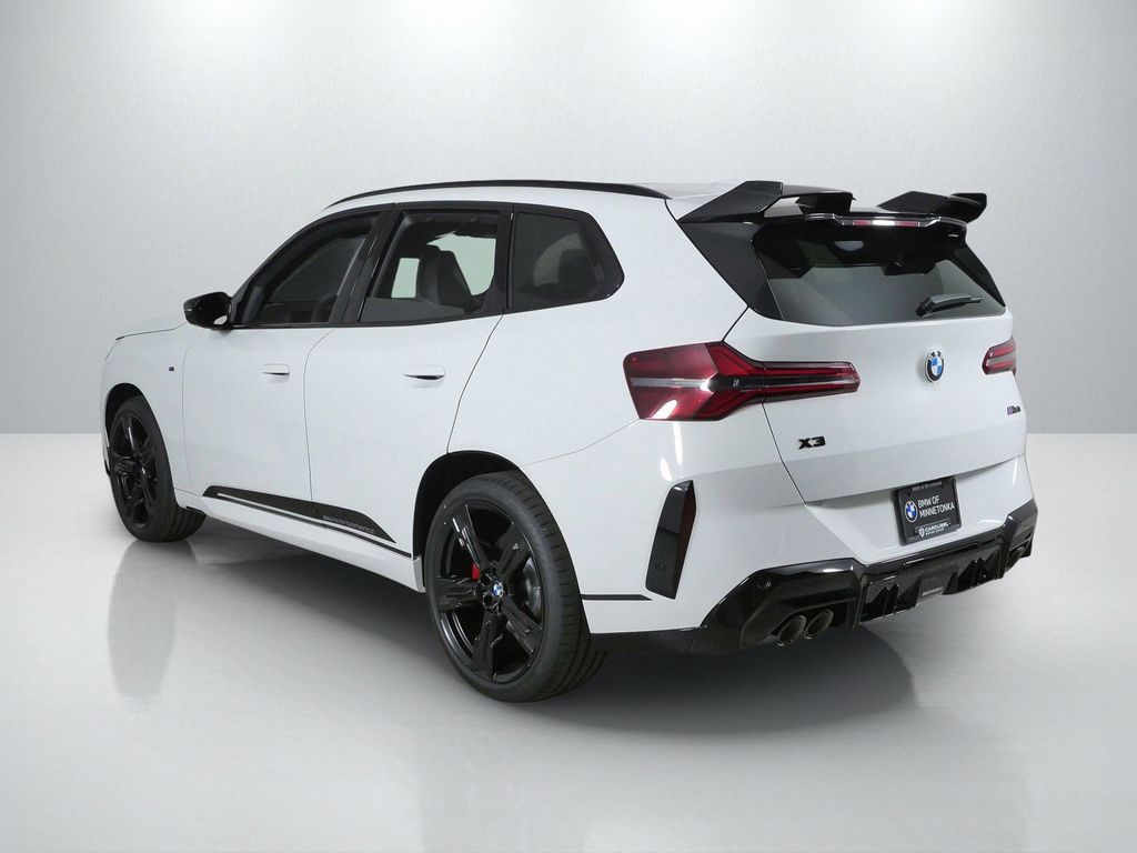 Thumbnail: 2026 BMW X3 - 14