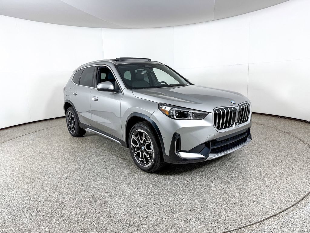 Thumbnail: 2025 BMW X1 - 6