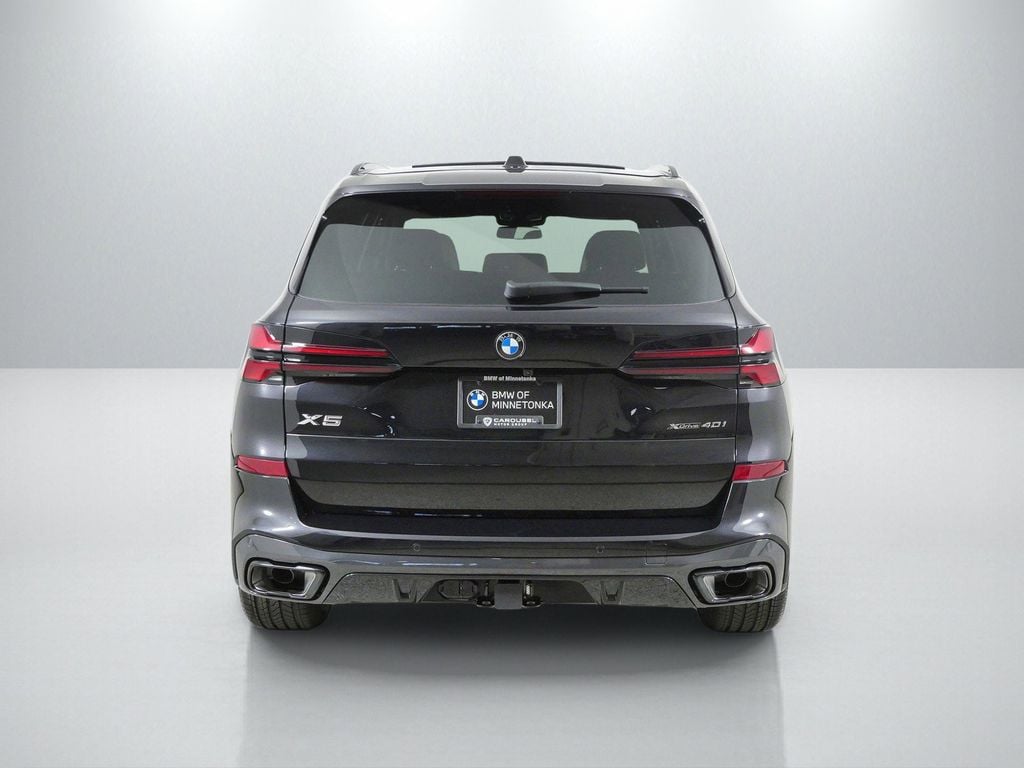 Thumbnail: 2026 BMW X5 - 10