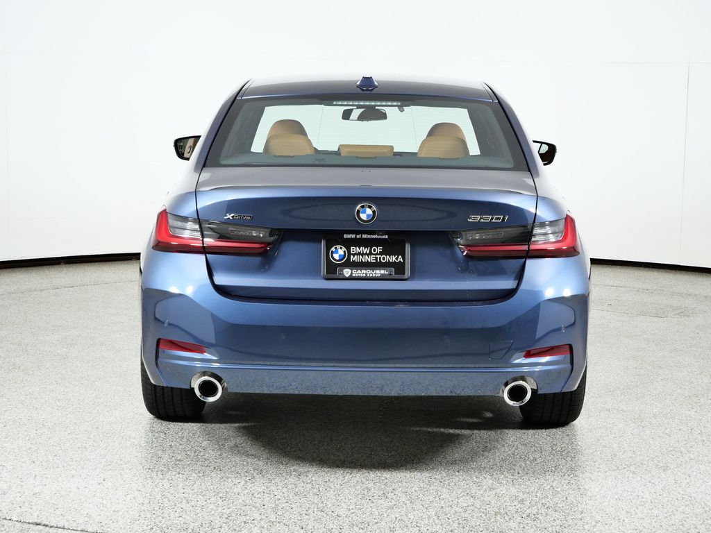 Thumbnail: 2025 BMW 3 Series - 10