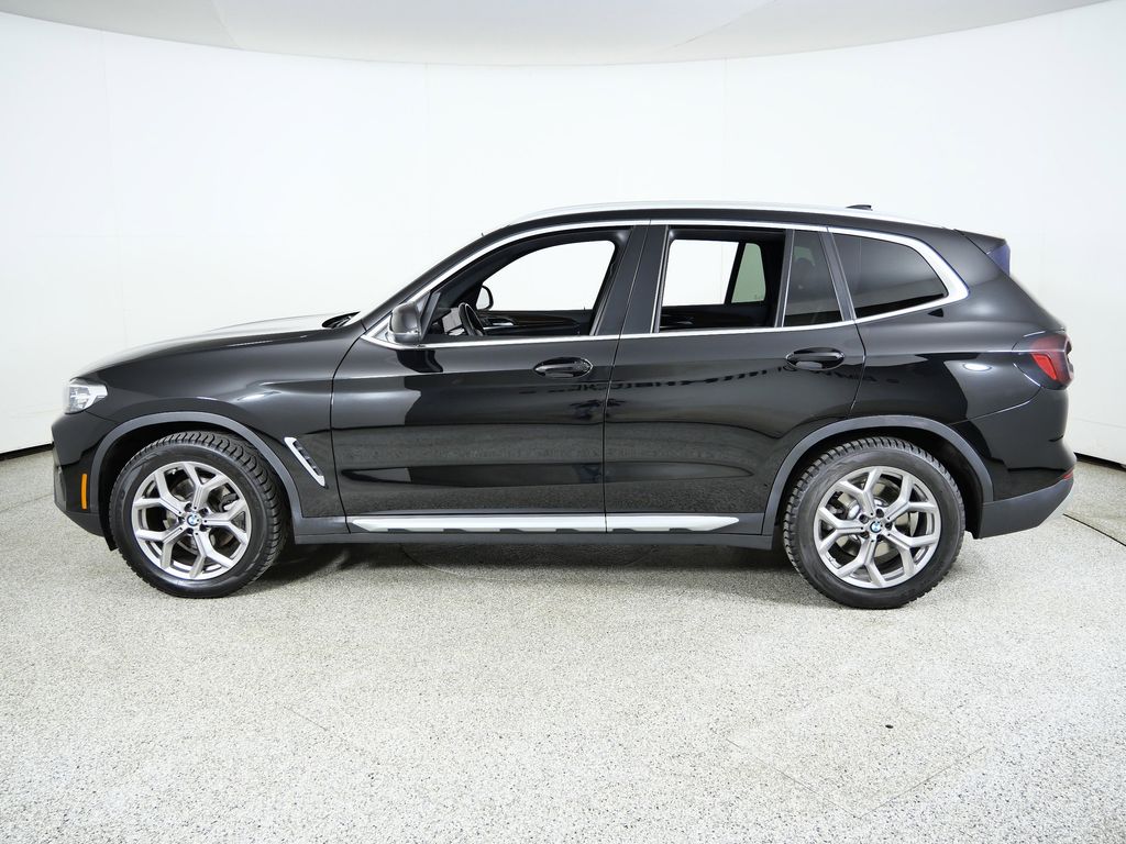 Thumbnail: 2022 BMW X3 - 16