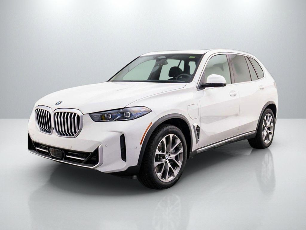 Thumbnail: 2026 BMW X5 - 1