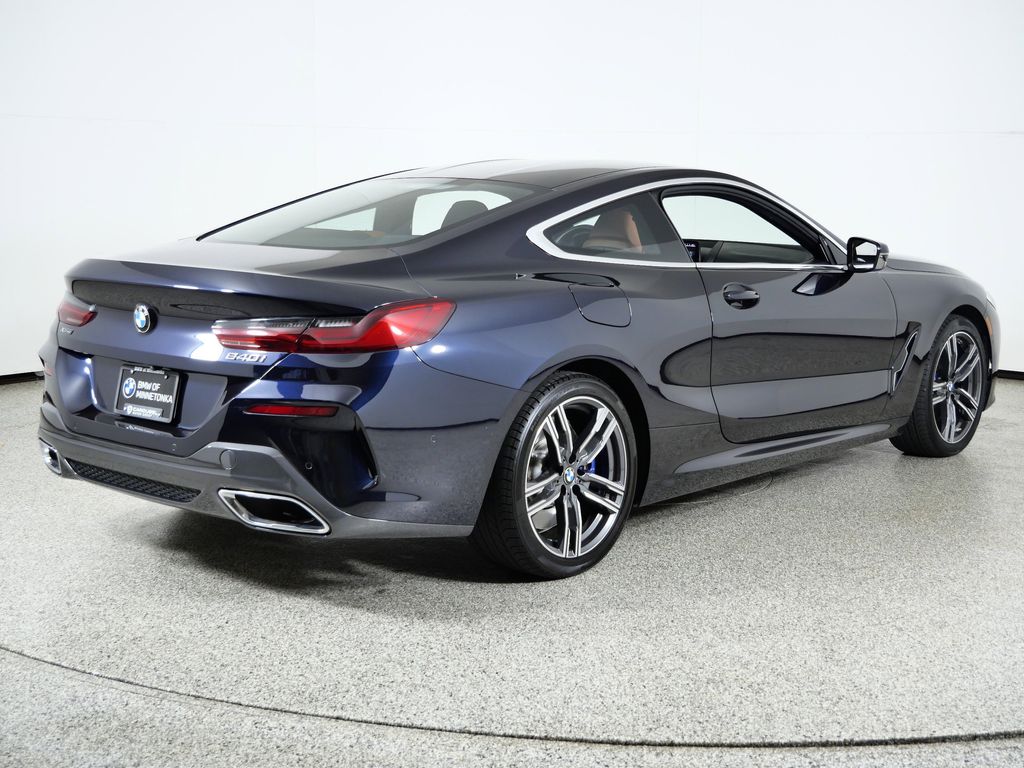Thumbnail: 2024 BMW 8 Series - 11