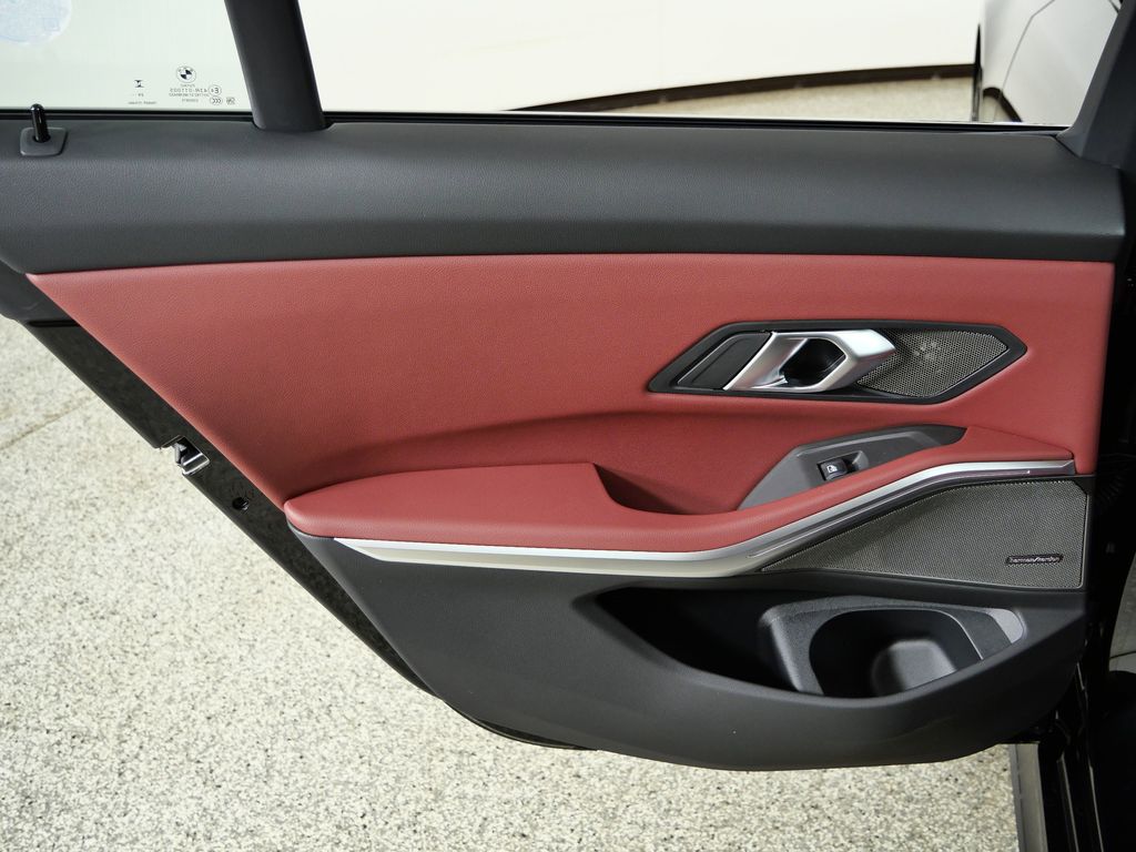 Thumbnail: 2026 BMW 3 Series - 29