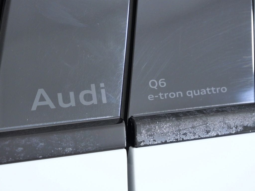 Thumbnail: 2025 Audi Q6 e-tron - 14