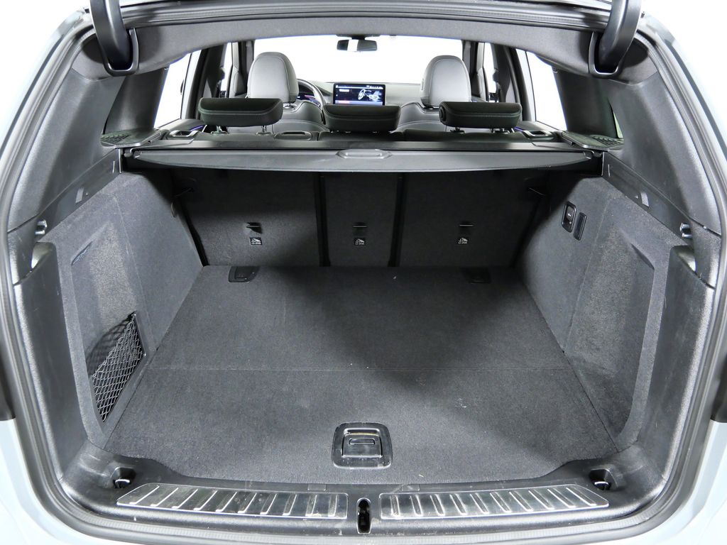 Thumbnail: 2023 BMW X3 - 31