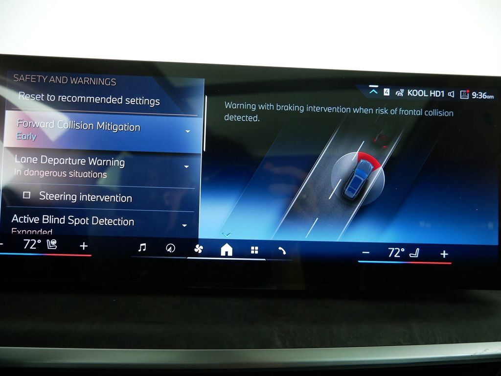 Thumbnail: 2026 BMW X7 - 44