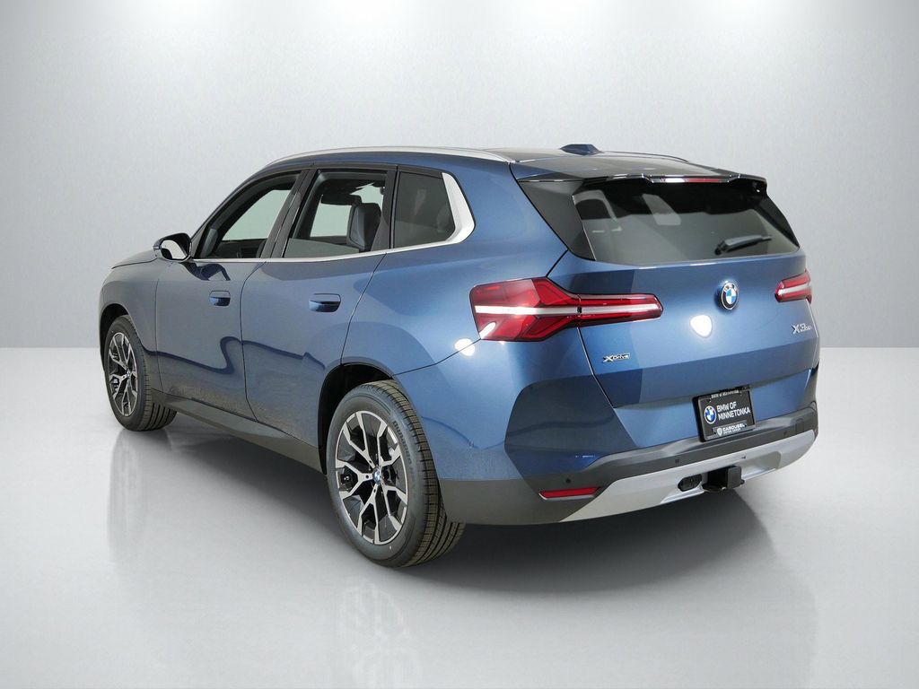 Thumbnail: 2026 BMW X3 - 14