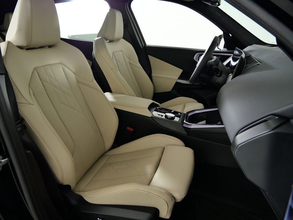 Thumbnail: 2026 BMW X3 - 22