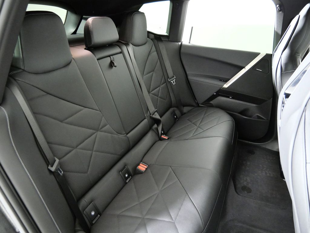 Thumbnail: 2025 BMW iX - 31