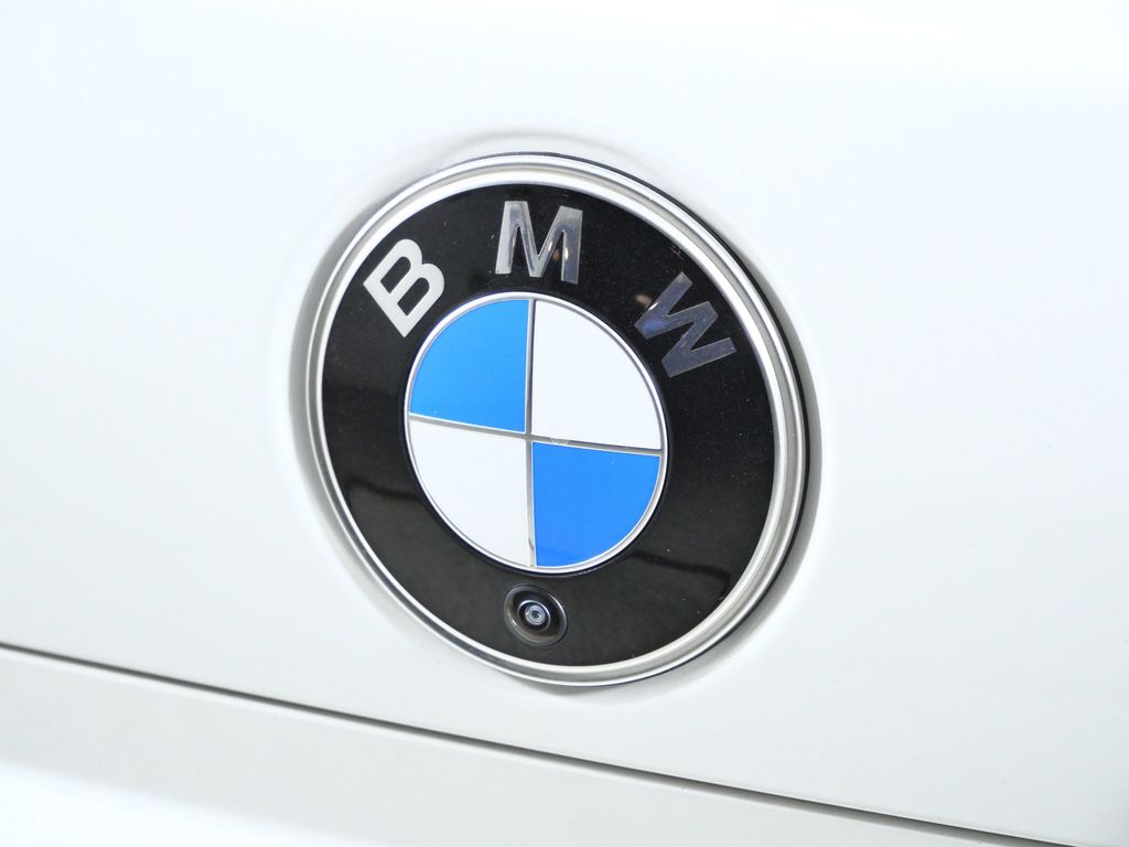 Thumbnail: 2025 BMW 7 Series - 11