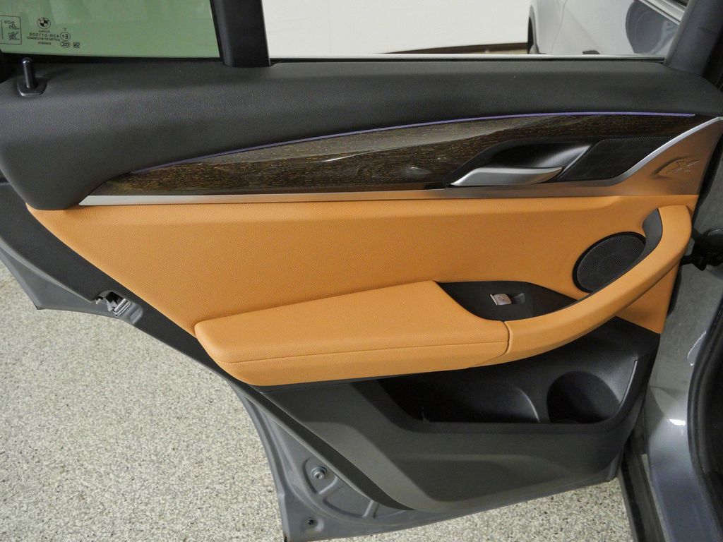 Thumbnail: 2023 BMW X3 - 29