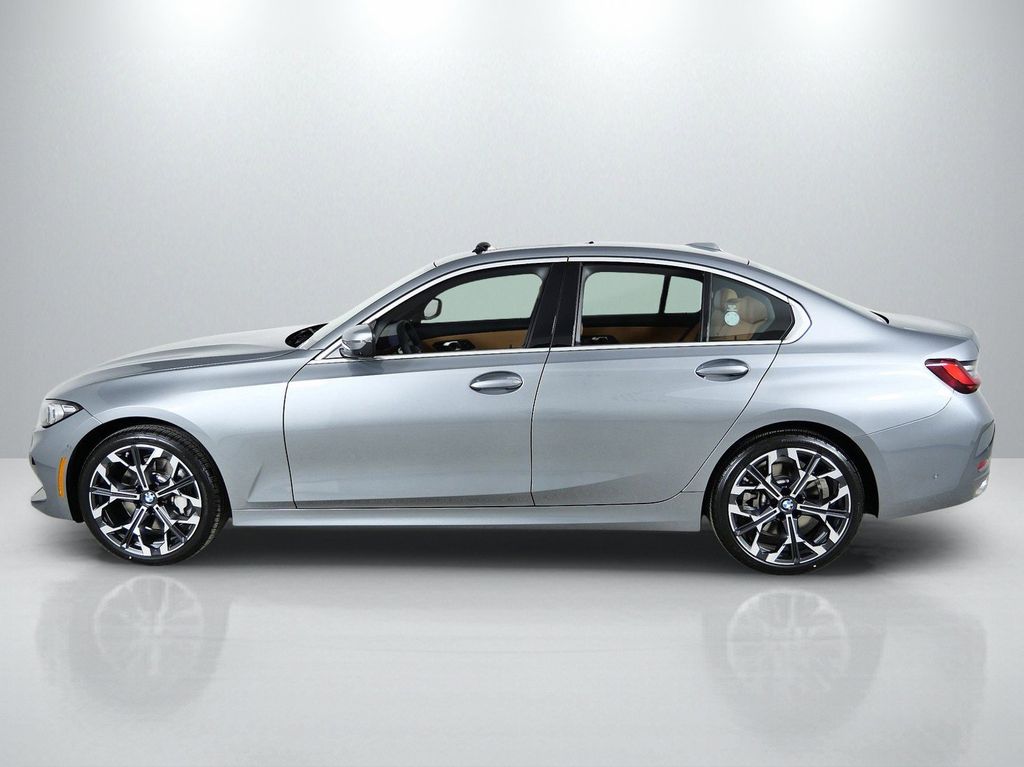 Thumbnail: 2026 BMW 3 Series - 15