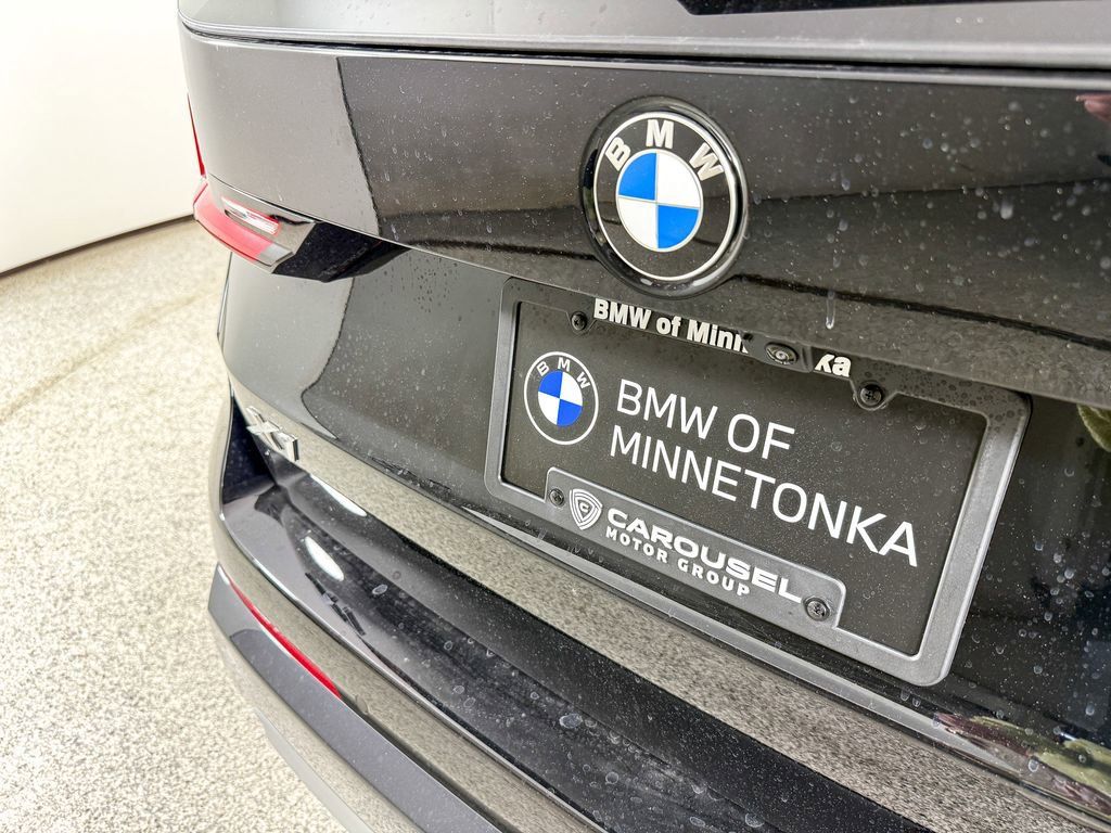 Thumbnail: 2025 BMW X1 - 17