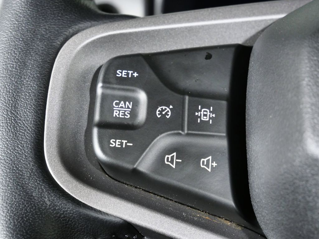 Thumbnail: 2023 Ford Bronco - 40