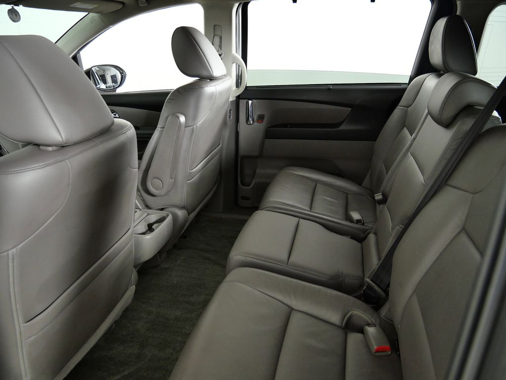 Thumbnail: 2014 Honda Odyssey - 32