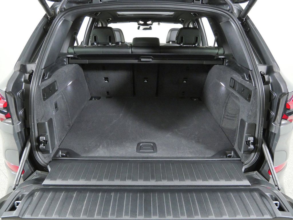 Thumbnail: 2026 BMW X5 - 28