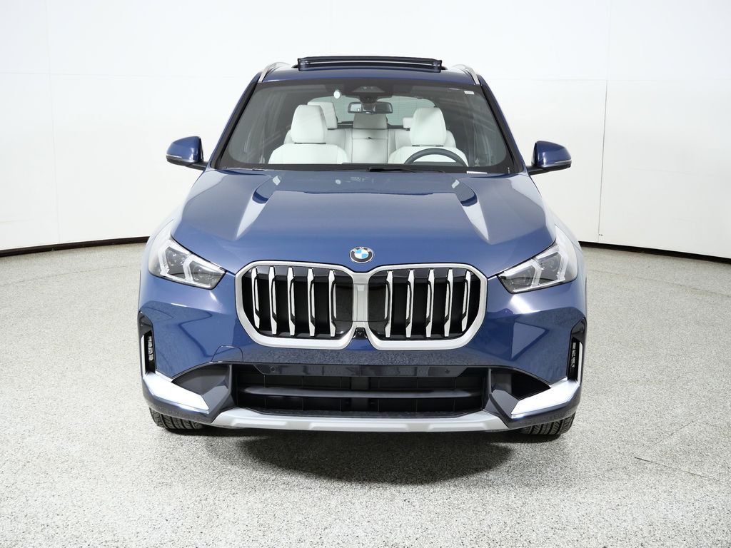 Thumbnail: 2026 BMW X1 - 2