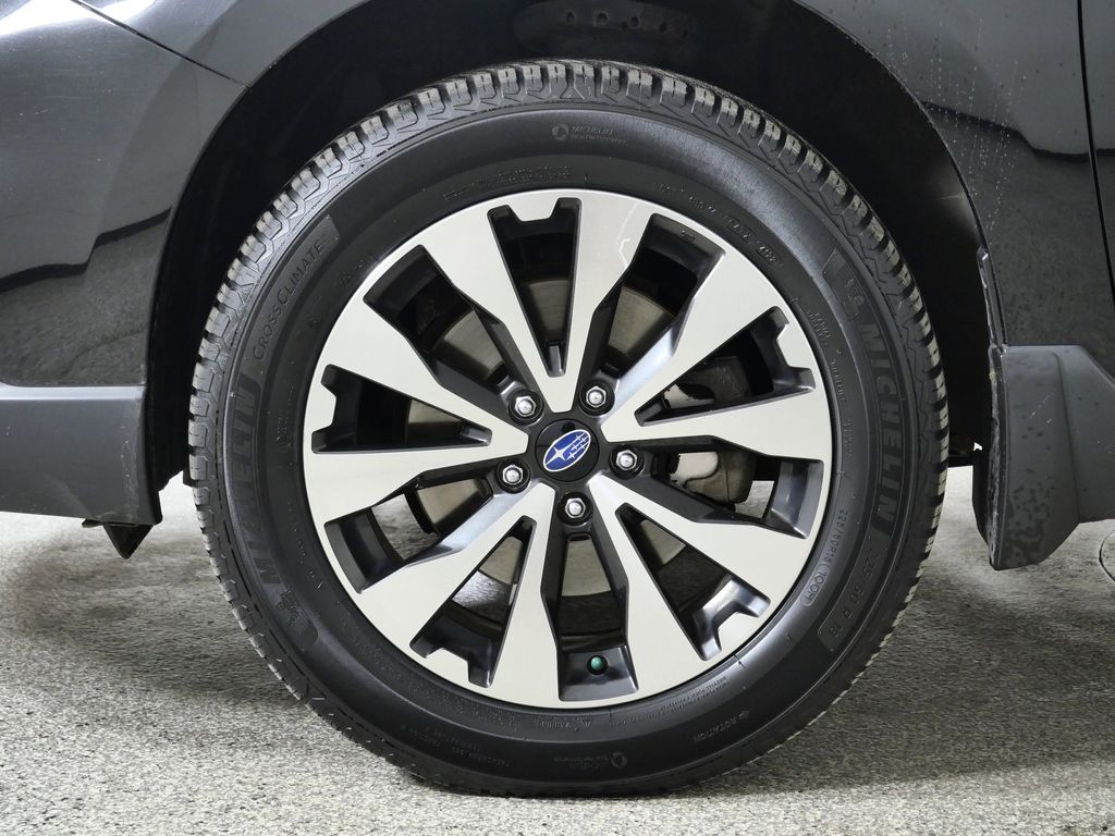 Thumbnail: 2016 Subaru Outback - 18