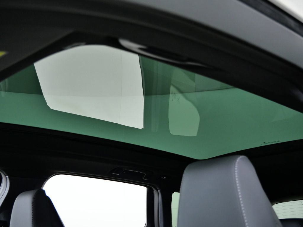 Thumbnail: 2026 BMW X3 - 21