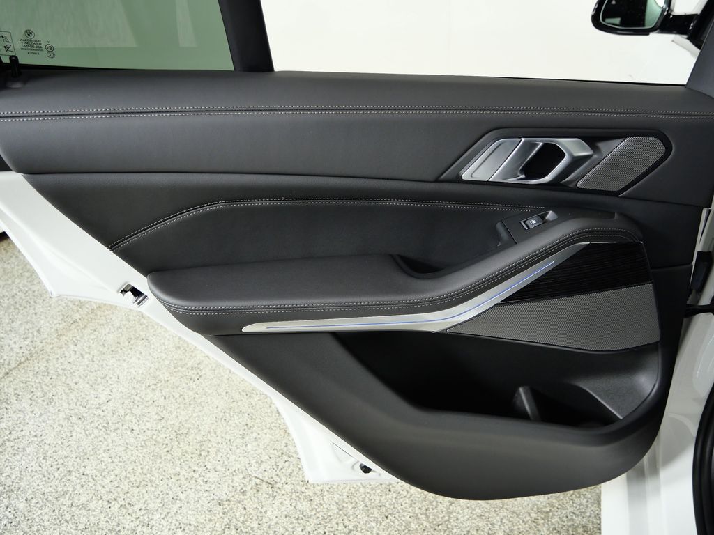 Thumbnail: 2026 BMW X5 - 31