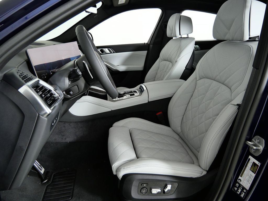 Thumbnail: 2026 BMW X6 - 35