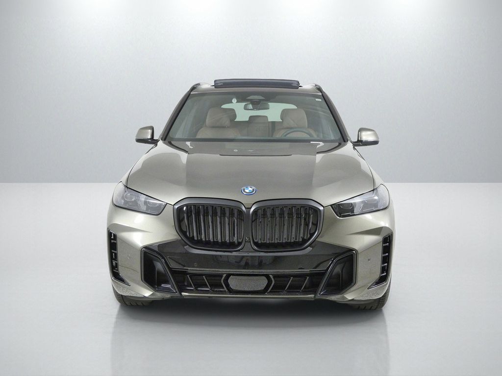 Thumbnail: 2026 BMW X5 - 2