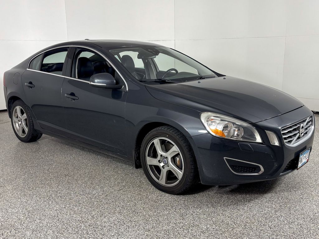 Thumbnail: 2012 Volvo S60 - 4