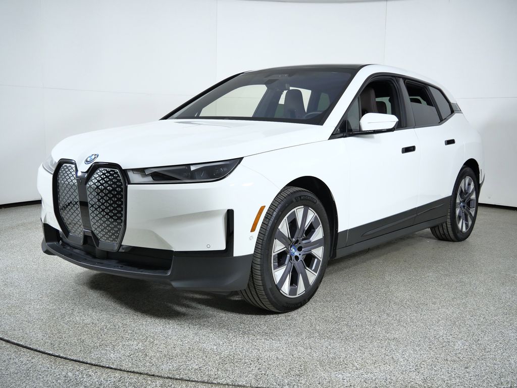 Thumbnail: 2025 BMW iX - 1