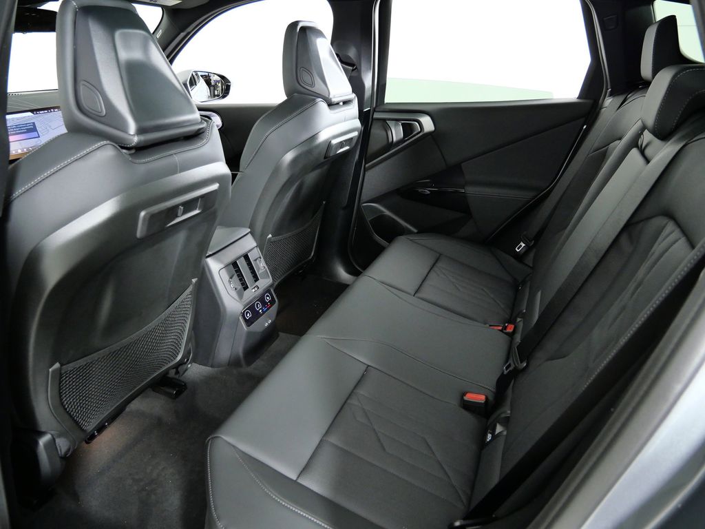 Thumbnail: 2026 BMW X3 - 30