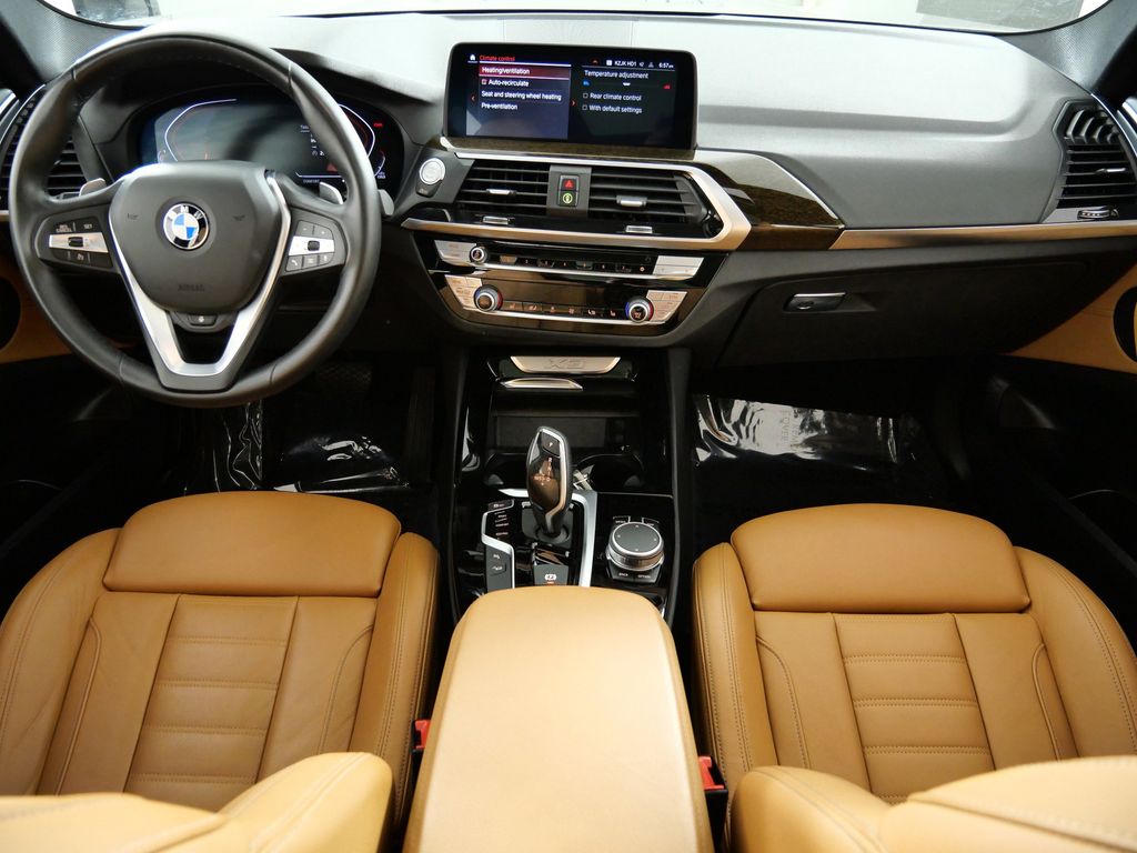 Thumbnail: 2021 BMW X3 - 6