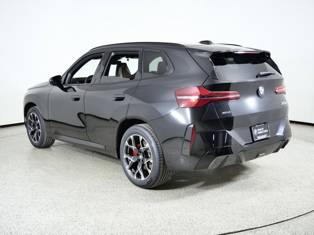 Thumbnail: 2026 BMW X3 - 14