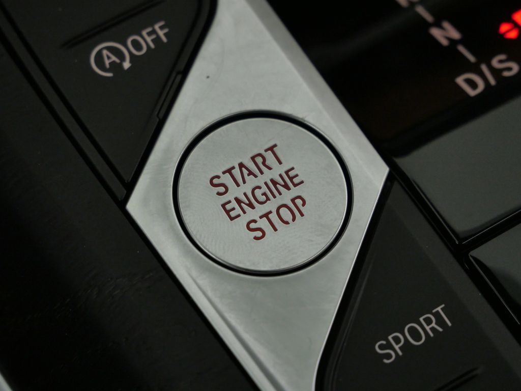 Thumbnail: 2023 BMW 3 Series - 50