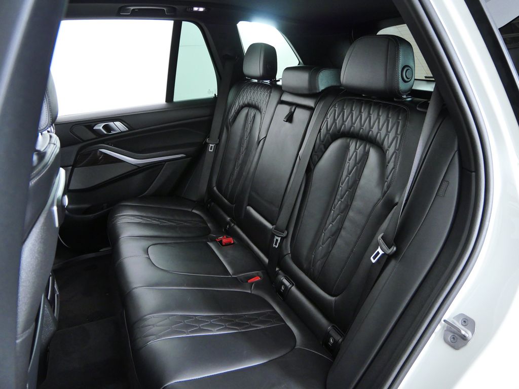 Thumbnail: 2024 BMW X5 - 31
