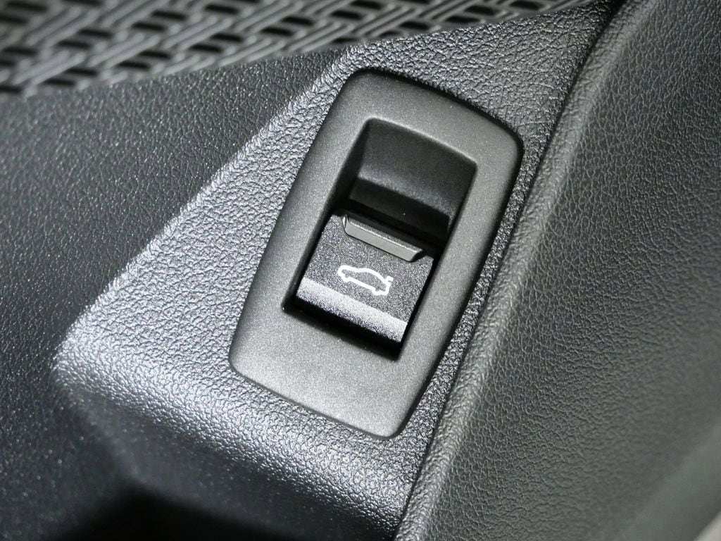 Thumbnail: 2026 BMW X1 - 39