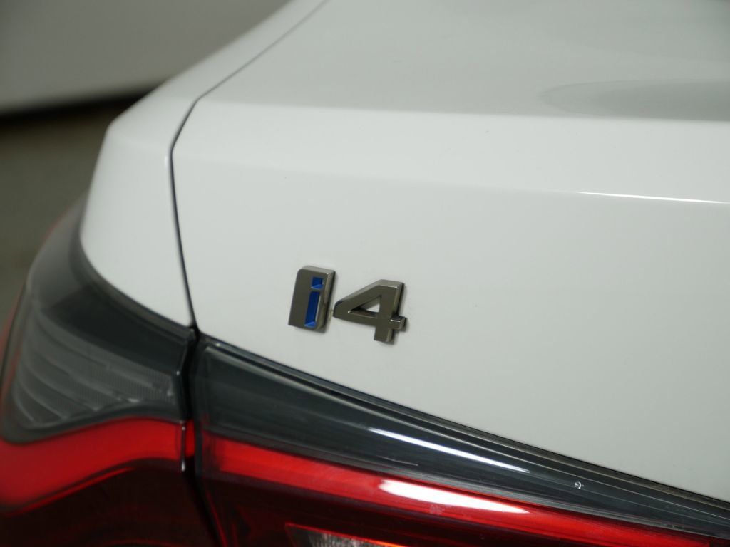 Thumbnail: 2024 BMW i4 - 14