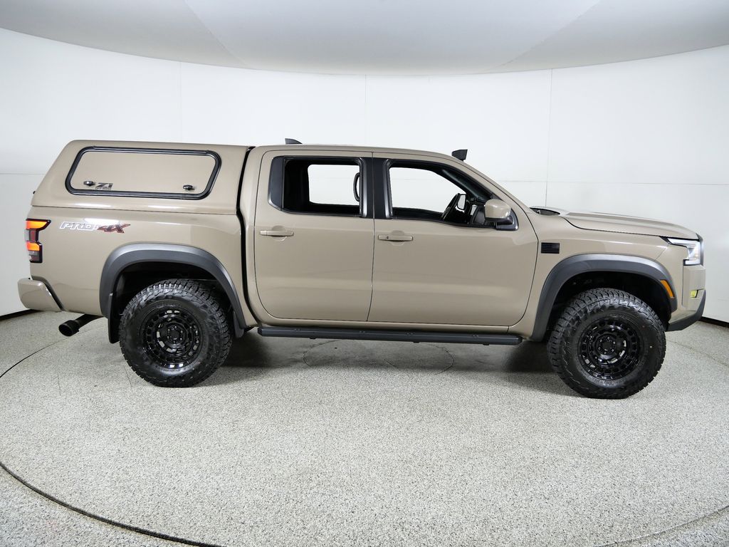 Thumbnail: 2023 Nissan Frontier - 9
