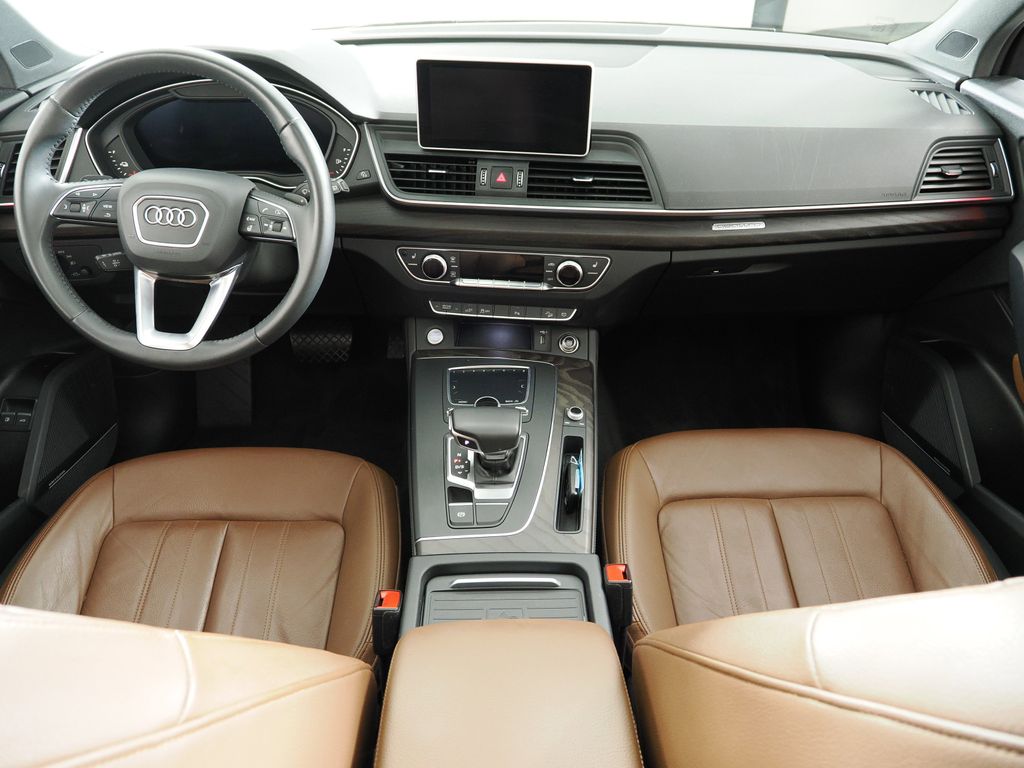 Thumbnail: 2020 Audi Q5 - 7