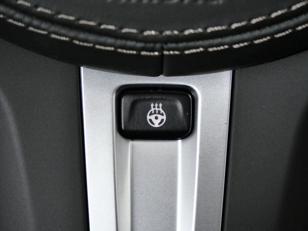 Thumbnail: 2026 BMW 8 Series - 44