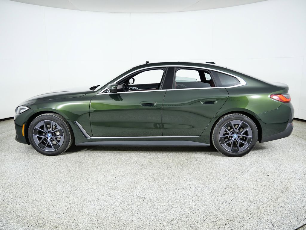 Thumbnail: 2023 BMW i4 - 16