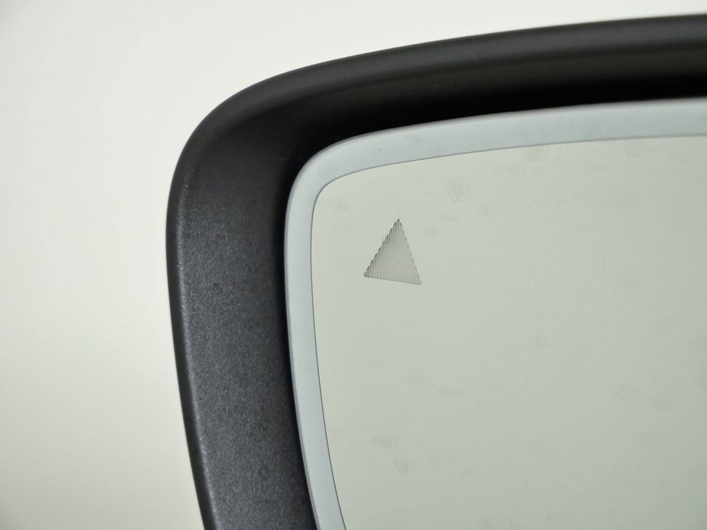 Thumbnail: 2026 BMW 3 Series - 38