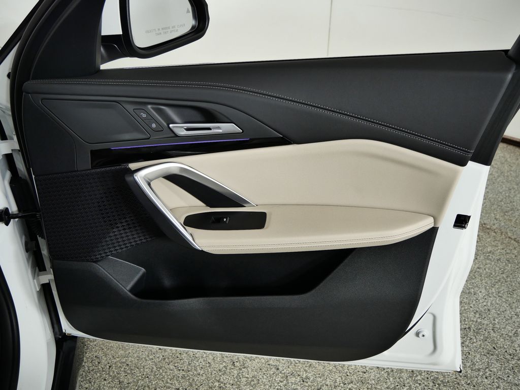 Thumbnail: 2025 BMW X1 - 23