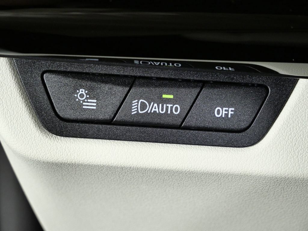 Thumbnail: 2026 BMW X1 - 41