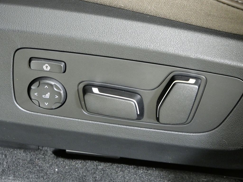 Thumbnail: 2026 BMW X3 - 38