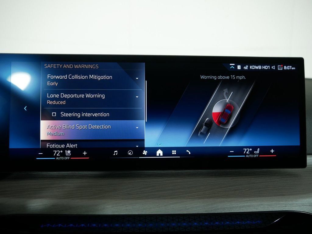 Thumbnail: 2025 BMW i4 - 45