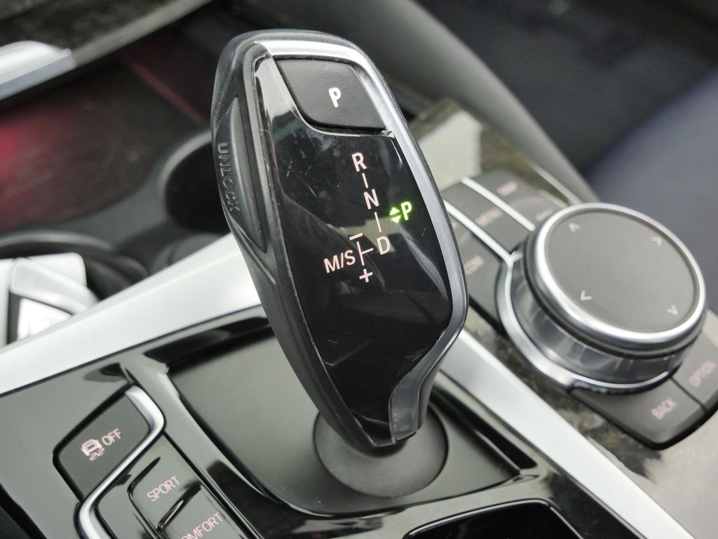 Thumbnail: 2017 BMW 5 Series - 46